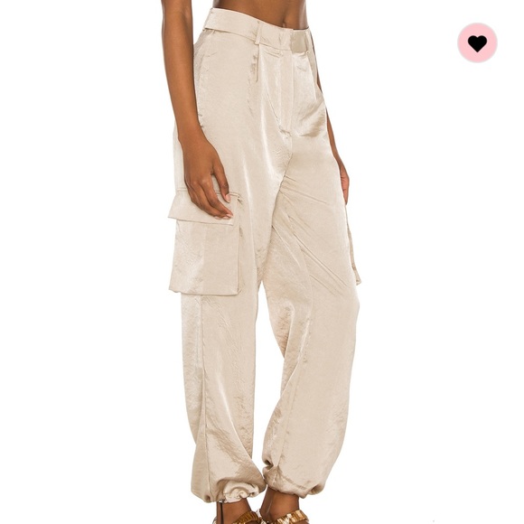 Seleste Drawstring Jogger Pant Superdown Revolve - Picture 2 of 4